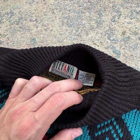 90’s Heart Flower Knitted Vintage Sweater - Picture 3 of 4